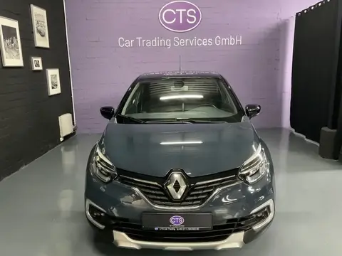 Used RENAULT CAPTUR Petrol 2018 Ad 