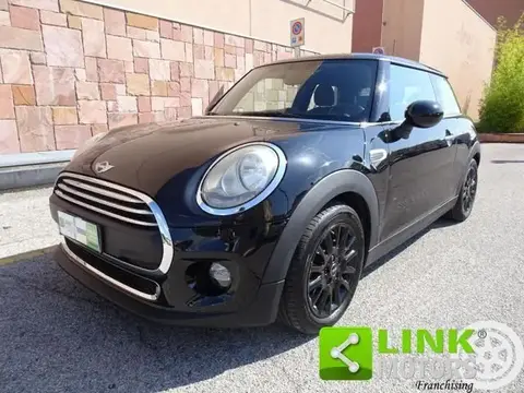 Used MINI ONE Diesel 2017 Ad 