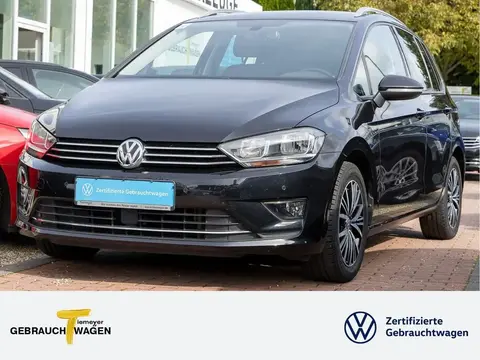 Used VOLKSWAGEN GOLF Petrol 2016 Ad 