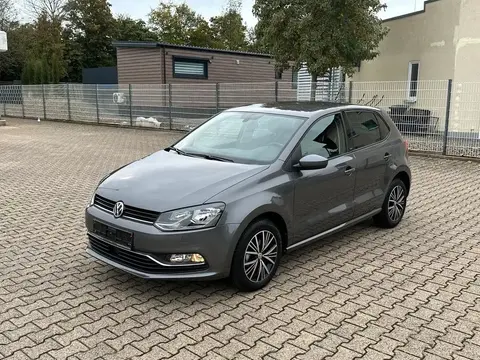 Used VOLKSWAGEN POLO Petrol 2016 Ad 