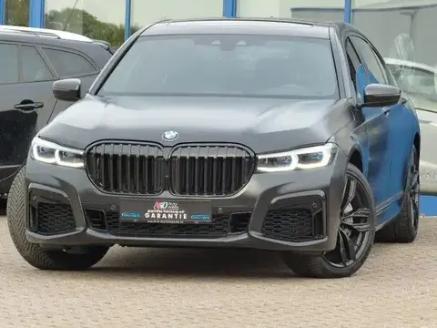 Used BMW SERIE 7 Petrol 2018 Ad 