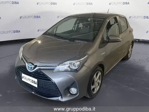 Used TOYOTA YARIS Hybrid 2017 Ad 