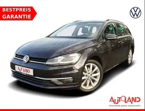 Used VOLKSWAGEN GOLF Petrol 2020 Ad 