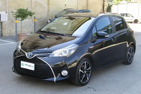 Used TOYOTA YARIS Hybrid 2016 Ad 