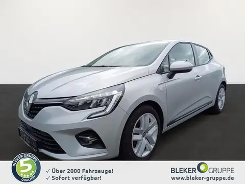 Used RENAULT CLIO Petrol 2022 Ad 