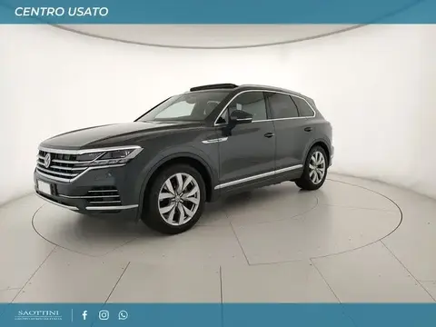 Used VOLKSWAGEN TOUAREG  2019 Ad 