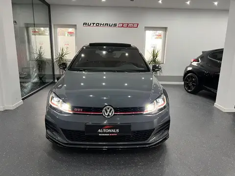 Used VOLKSWAGEN GOLF Petrol 2019 Ad 