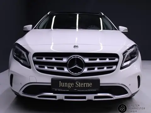 Used MERCEDES-BENZ CLASSE GLA Petrol 2019 Ad 