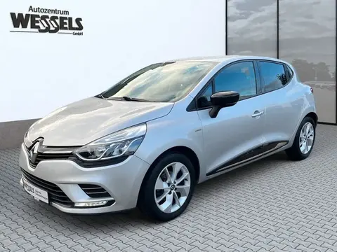 Used RENAULT CLIO Petrol 2018 Ad 