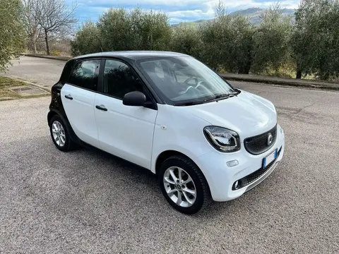 Used SMART FORFOUR Petrol 2016 Ad 