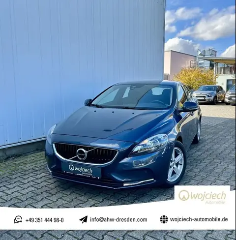 Annonce VOLVO V40 Essence 2017 d'occasion 