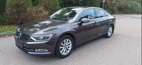 Used VOLKSWAGEN PASSAT Petrol 2017 Ad 