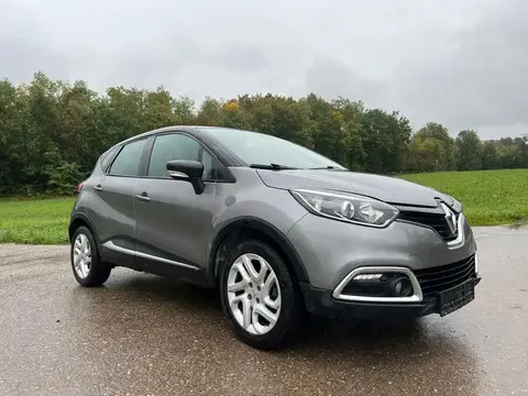 Used RENAULT CAPTUR Petrol 2015 Ad 