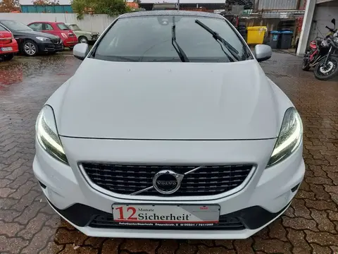 Annonce VOLVO V40 Essence 2018 d'occasion 