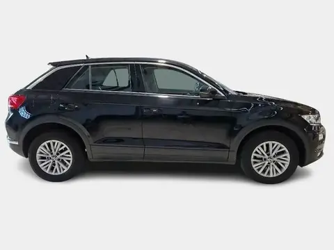 Used VOLKSWAGEN T-ROC Diesel 2021 Ad 