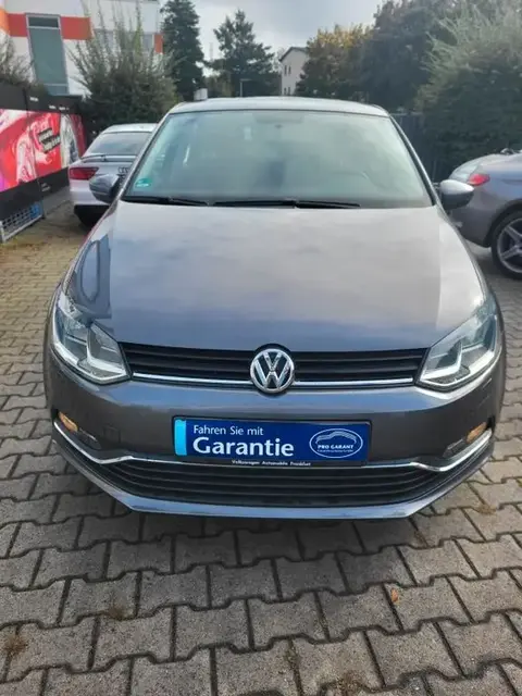 Used VOLKSWAGEN POLO Petrol 2015 Ad 