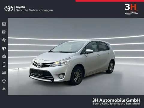 Used TOYOTA VERSO Petrol 2015 Ad 