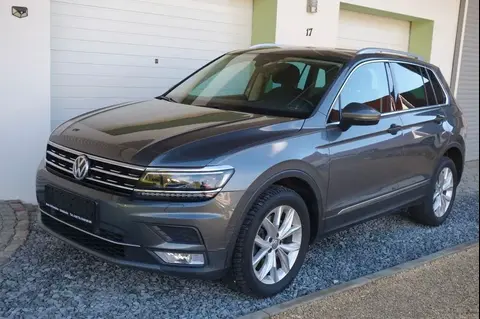 Used VOLKSWAGEN TIGUAN Petrol 2017 Ad 