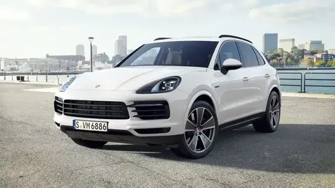 Used PORSCHE CAYENNE Hybrid 2023 Ad 