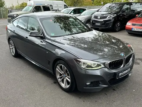 Used BMW SERIE 3 Petrol 2018 Ad 