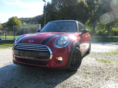 Used MINI COOPER Petrol 2015 Ad 