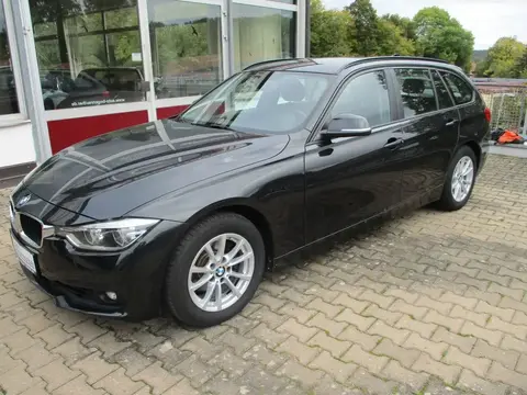 Used BMW SERIE 3 Petrol 2018 Ad 