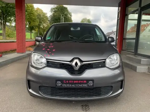 Used RENAULT TWINGO Petrol 2019 Ad 