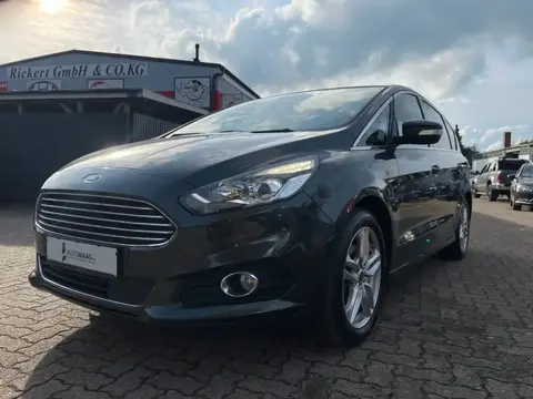 Used FORD S-MAX Petrol 2016 Ad 