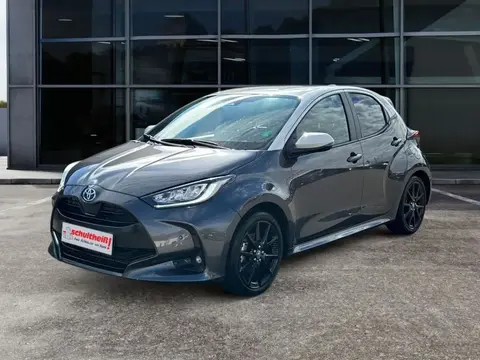 Used TOYOTA YARIS Hybrid 2022 Ad 