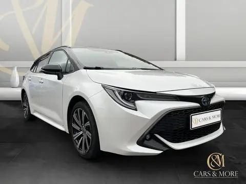 Used TOYOTA COROLLA Hybrid 2022 Ad 