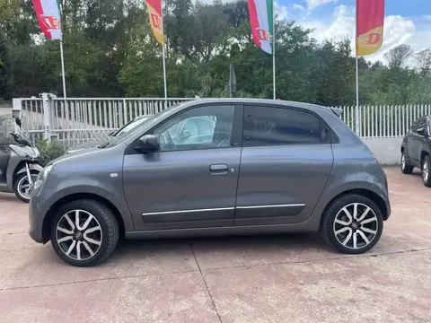 Used RENAULT TWINGO Petrol 2015 Ad 