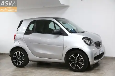 Annonce SMART FORTWO Essence 2018 d'occasion 