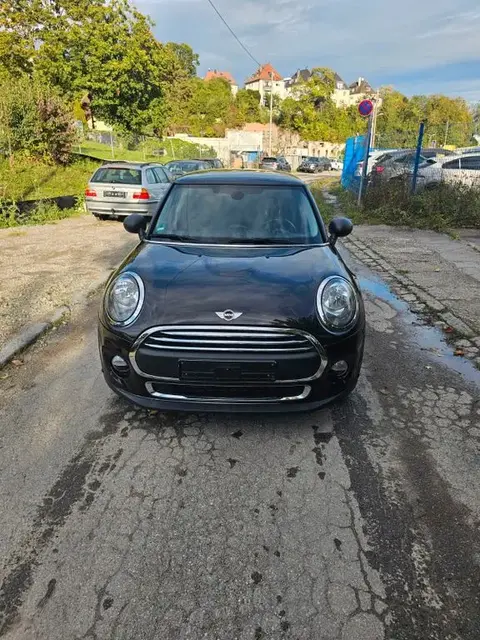 Used MINI ONE Petrol 2016 Ad 