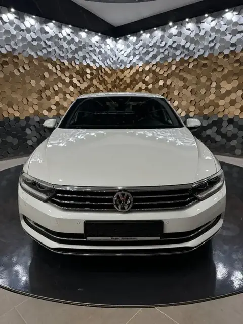 Annonce VOLKSWAGEN PASSAT Essence 2015 d'occasion 