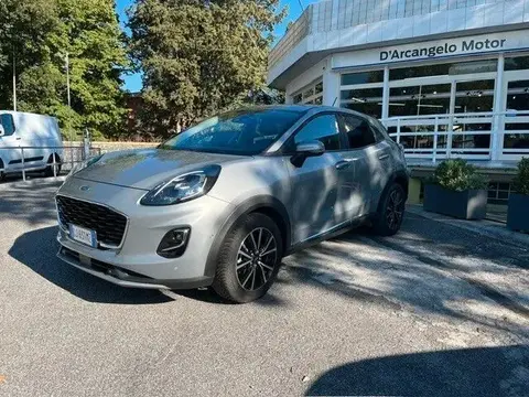 Used FORD PUMA Hybrid 2022 Ad 