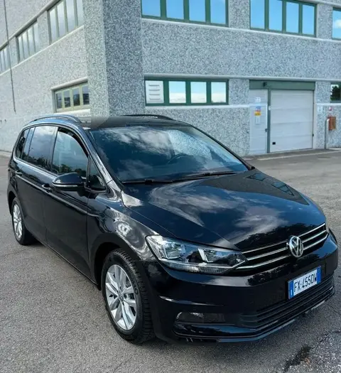 Used VOLKSWAGEN TOURAN Diesel 2019 Ad 