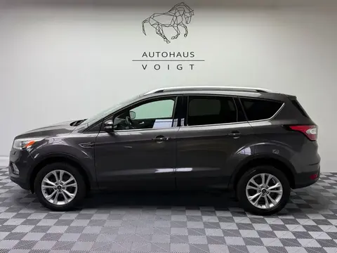 Annonce FORD KUGA Essence 2017 d'occasion 