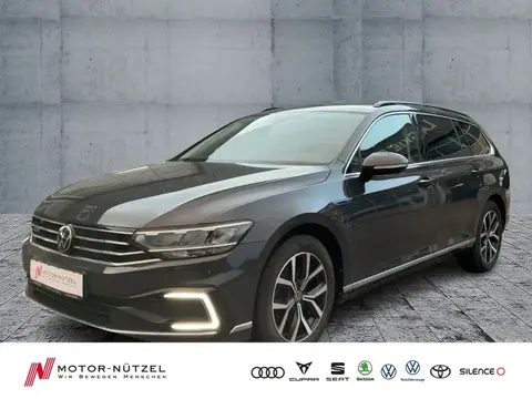 Used VOLKSWAGEN PASSAT Hybrid 2021 Ad 