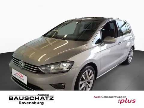 Used VOLKSWAGEN GOLF Petrol 2017 Ad 