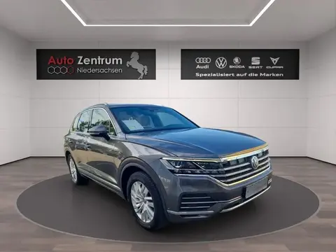 Used VOLKSWAGEN TOUAREG Diesel 2019 Ad 