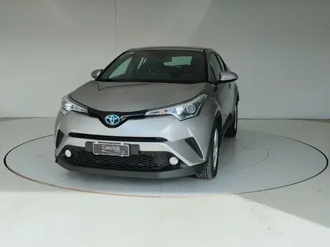 Annonce TOYOTA C-HR Hybride 2018 d'occasion 