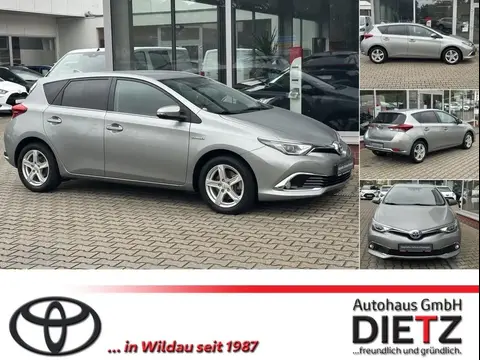 Used TOYOTA AURIS Hybrid 2018 Ad 