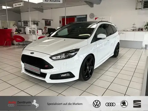 Used FORD FOCUS Petrol 2016 Ad 