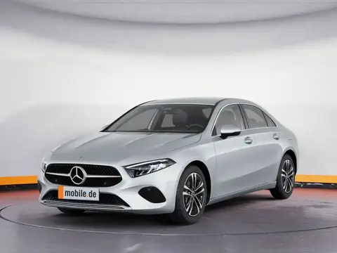 Used MERCEDES-BENZ CLASSE A Petrol 2023 Ad 