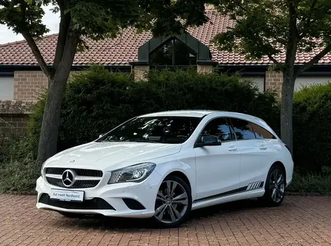 Annonce MERCEDES-BENZ CLASSE CLA Essence 2015 d'occasion 