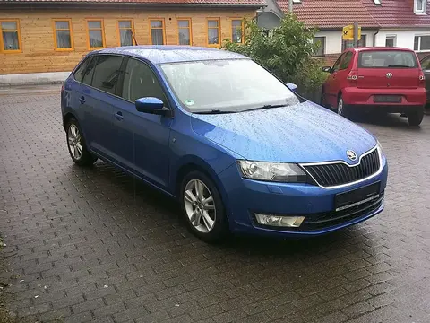 Used SKODA RAPID Petrol 2015 Ad 