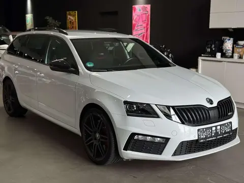 Used SKODA OCTAVIA Petrol 2018 Ad 