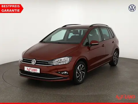 Used VOLKSWAGEN GOLF Petrol 2018 Ad 