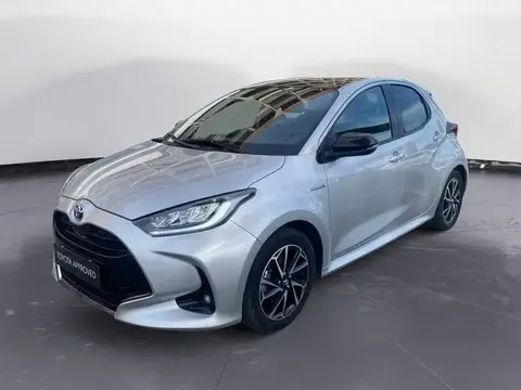 Used TOYOTA YARIS Hybrid 2020 Ad 