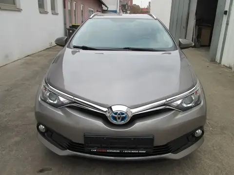 Used TOYOTA AURIS Hybrid 2015 Ad 